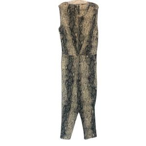 View by Walter Baker Jumpsuit Sz 18p.